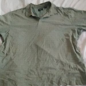 Short sleeves shirt
